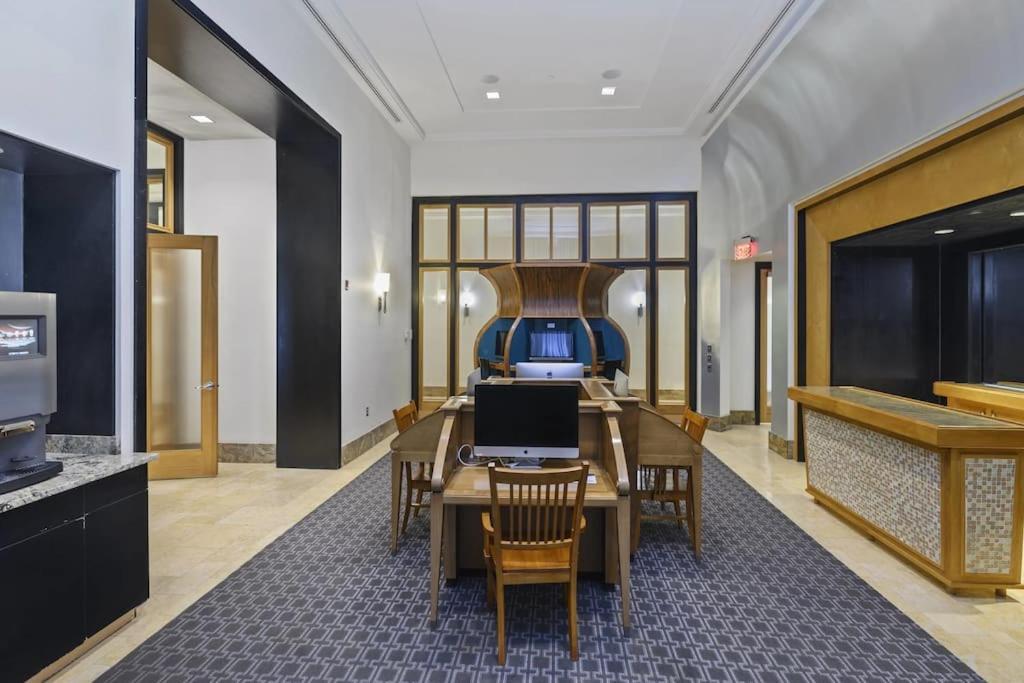 Upscale Comfort Next To Metro And Dining Άρλινγκτον Εξωτερικό φωτογραφία