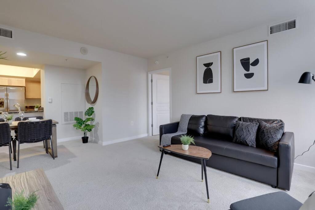 Upscale Comfort Next To Metro And Dining Άρλινγκτον Εξωτερικό φωτογραφία