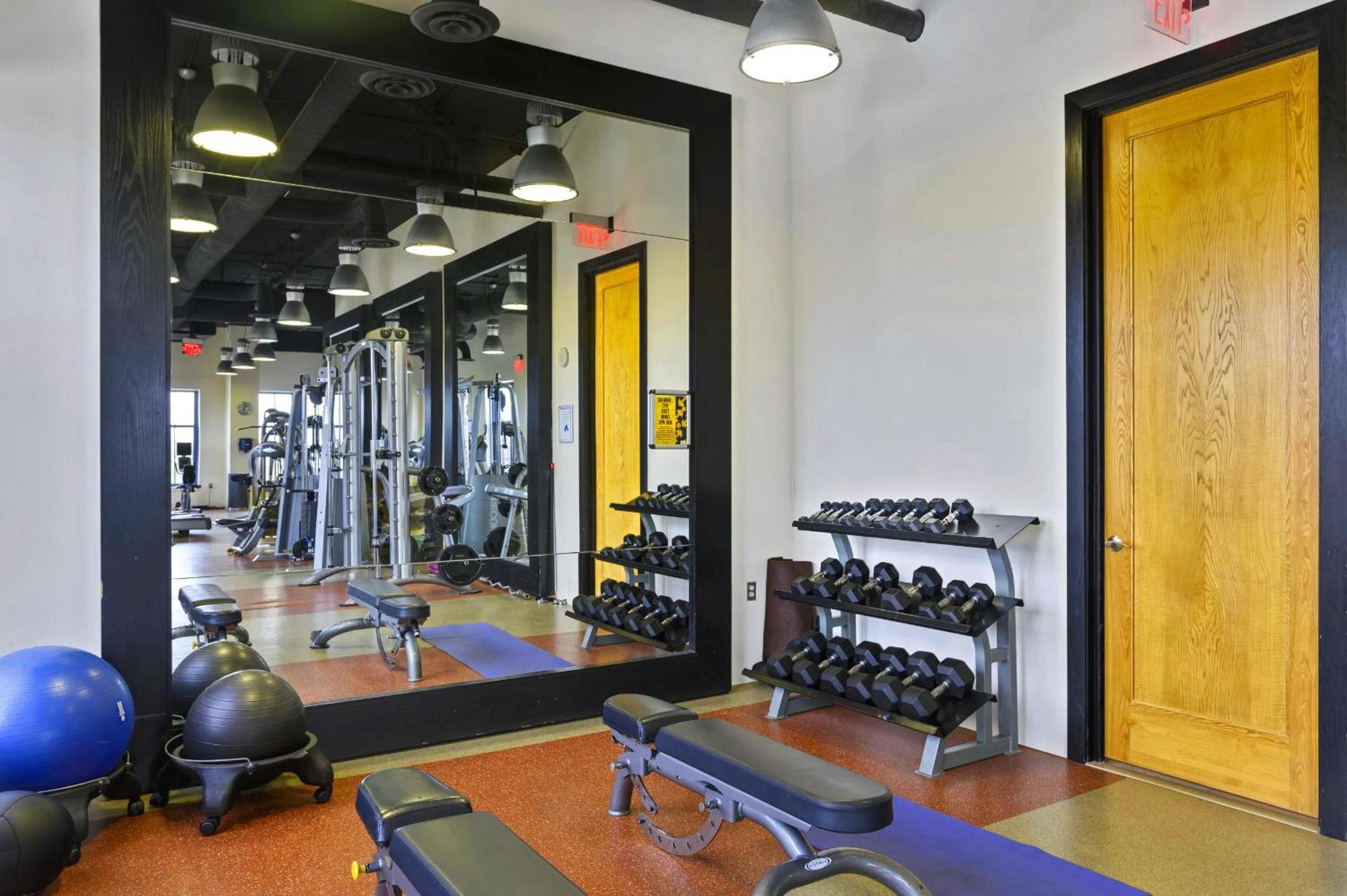 Upscale Comfort Next To Metro And Dining Άρλινγκτον Εξωτερικό φωτογραφία